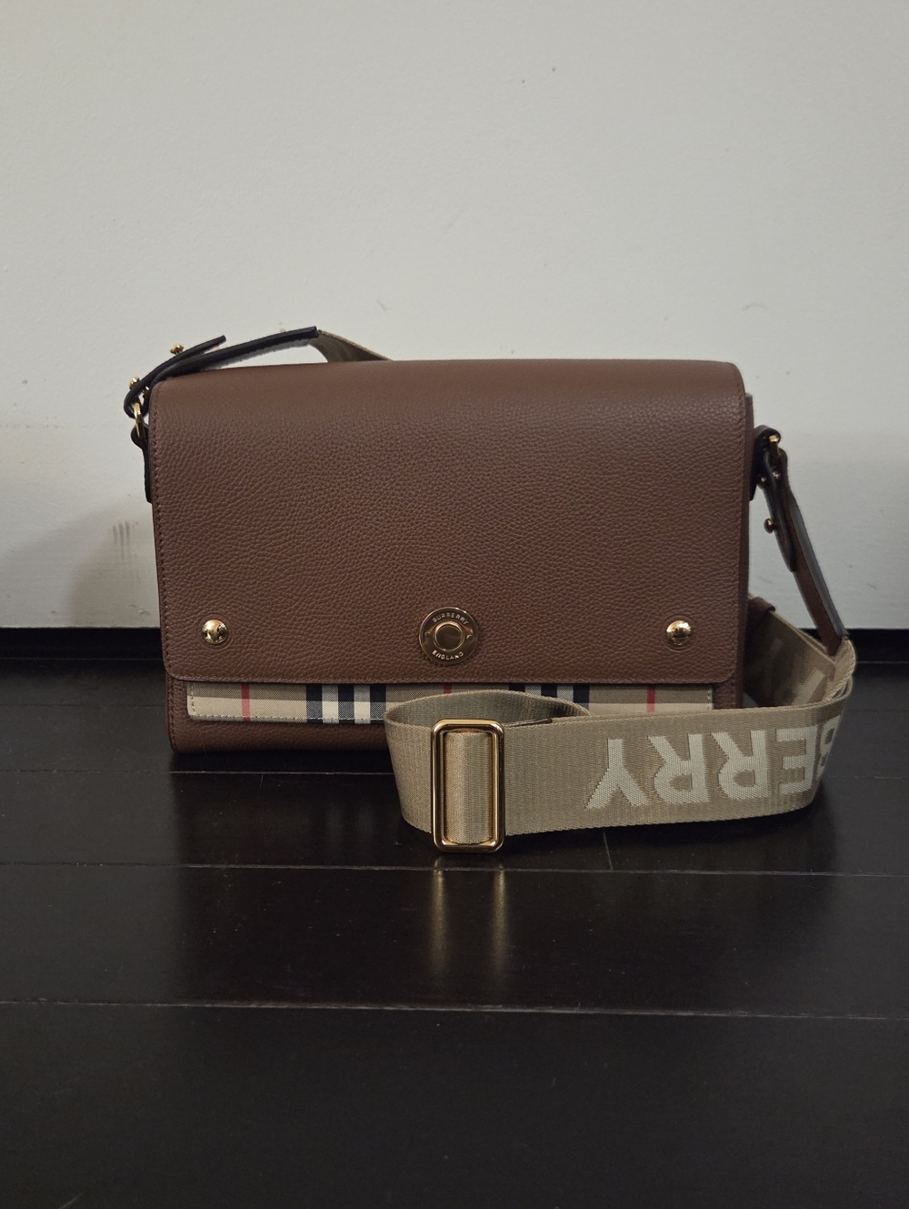 New Authentic Burberry Note Bag